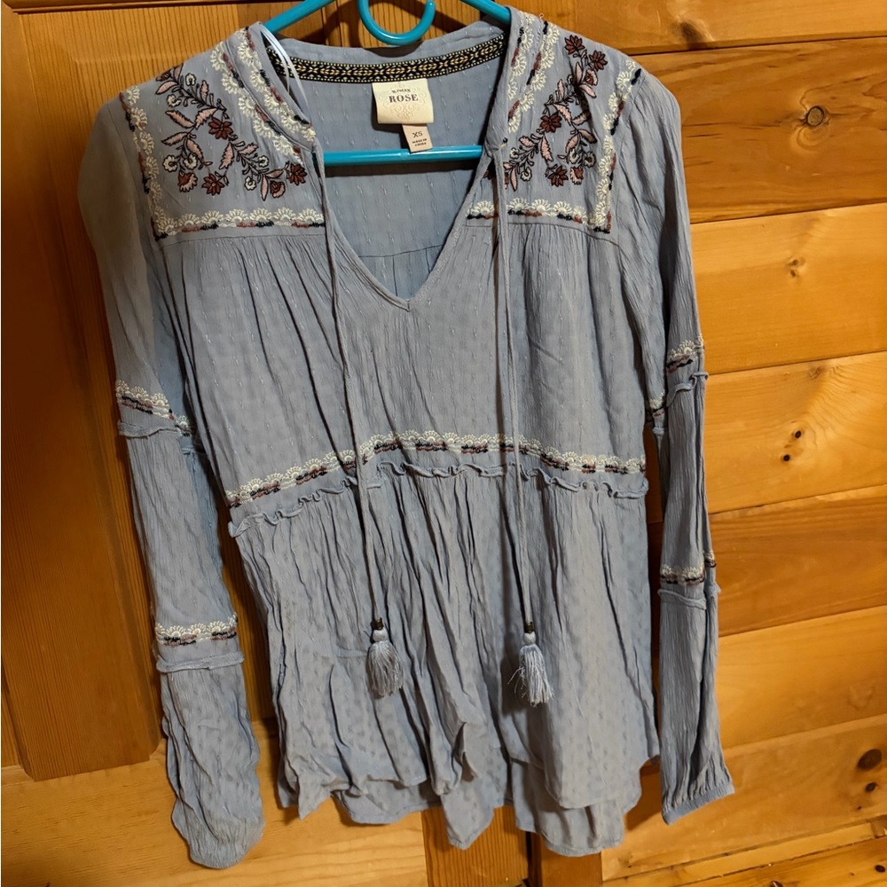 Knox Rose Light Blue Embroidered Blouse